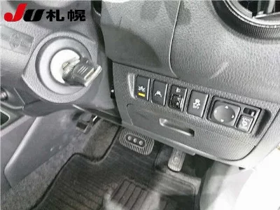 NISSAN AD VAN