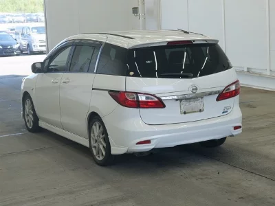 NISSAN LAFESTA