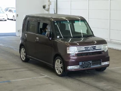 Daihatsu Move Conte