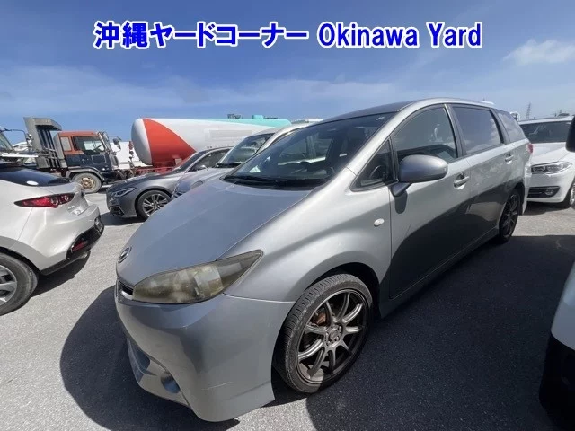Toyota Wish  с аукциона в Японии