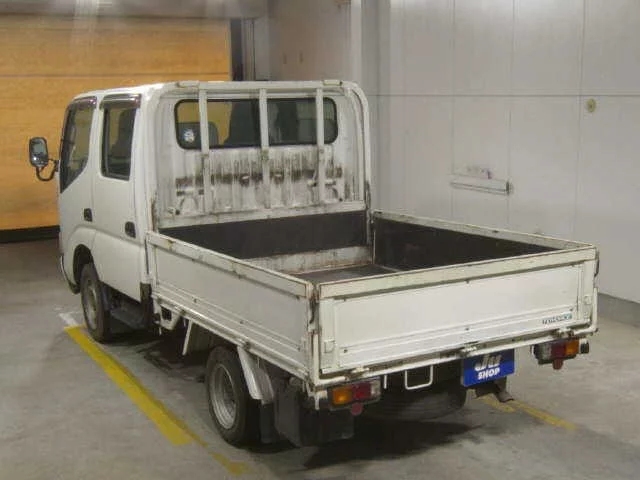 Toyota ToyoAce  с аукциона в Японии