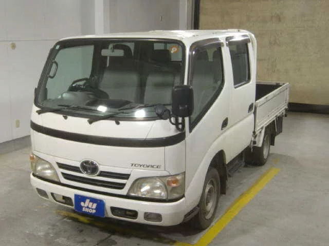 Toyota ToyoAce  с аукциона в Японии