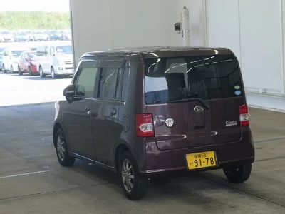 Daihatsu Move Conte