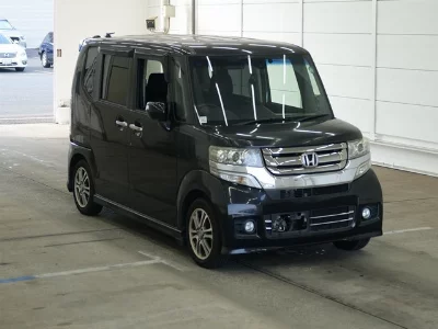 Honda N BOX CUSTOM