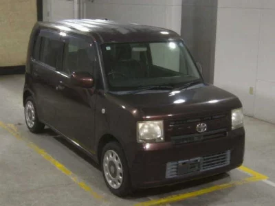 Toyota Pixis Space