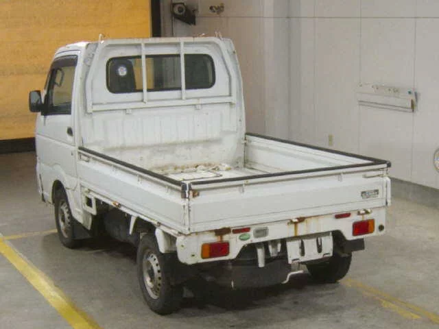 Suzuki CARRY  с аукциона в Японии