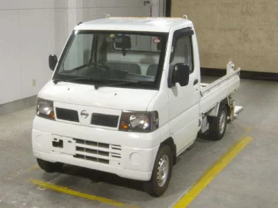 NISSAN CLIPPER