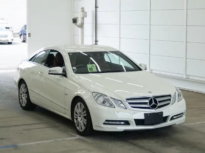MERCEDES BENZ E CLASS