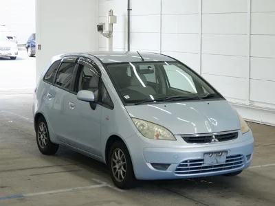 Mitsubishi Colt Plus