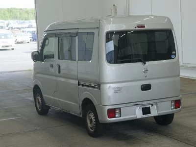 NISSAN NV100 CLIPPER