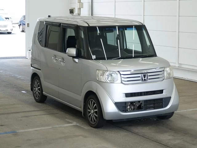 Honda N-Box  с аукциона в Японии
