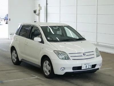 Toyota Ist