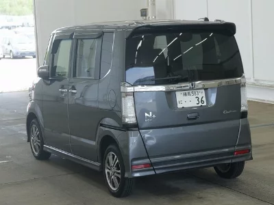 Honda N-Box+