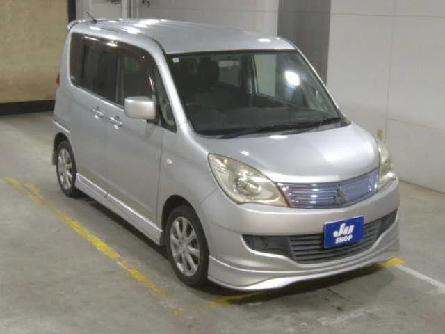 Mitsubishi Delica D:2  с аукциона в Японии
