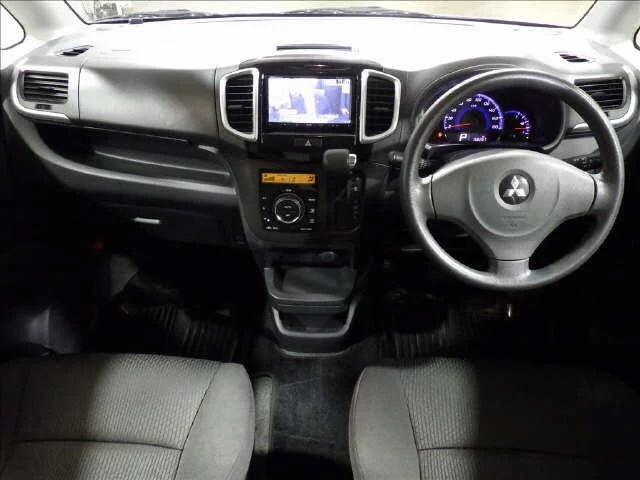 Mitsubishi Delica D:2  с аукциона в Японии