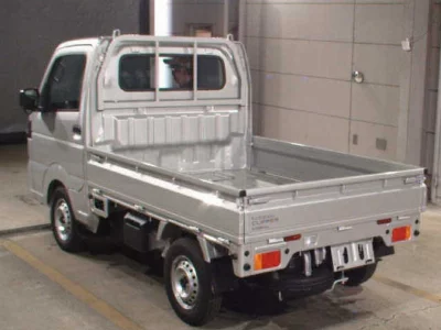 NISSAN CLIPPER