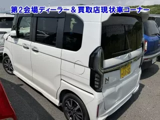 Honda N BOX CUSTOM