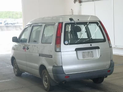 Toyota TownAce Noah