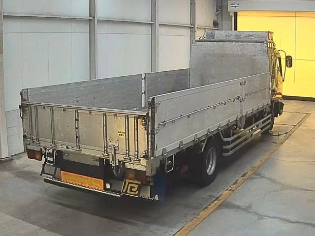 Isuzu Forward  с аукциона в Японии
