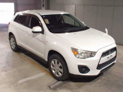 MITSUBISHI RVR