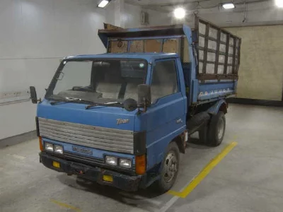 Mazda Titan