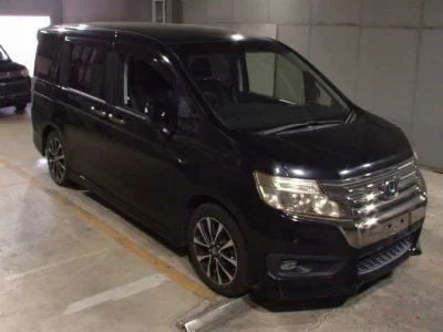 Honda STEPWGN SPADA
