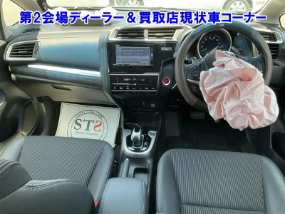 Honda FIT HYBRID
