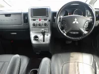 Цена авто Mitsubishi  с аукционов Японии, номер кузова CV5W, пробег 178 000, оценка 2