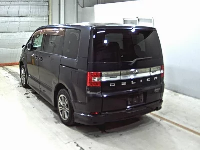MITSUBISHI DELICA D:5