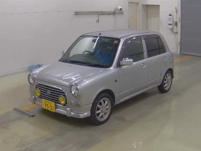 Daihatsu Mira Gino