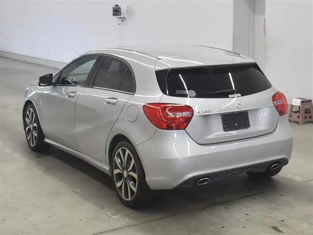 Mercedes-Benz A-Class  с аукциона в Японии