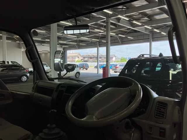 Toyota Dyna  с аукциона в Японии
