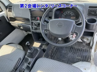 NISSAN NT100 CLIPPER