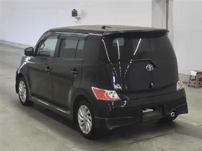 Toyota bB