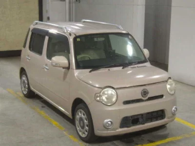 Daihatsu Mira Cocoa