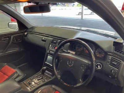MERCEDES BENZ E CLASS