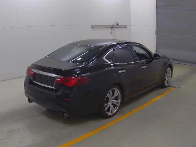 Nissan Fuga