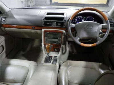 Toyota Progres