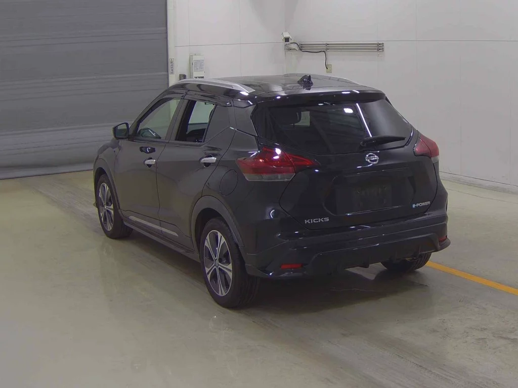 Nissan Kicks  с аукциона в Японии