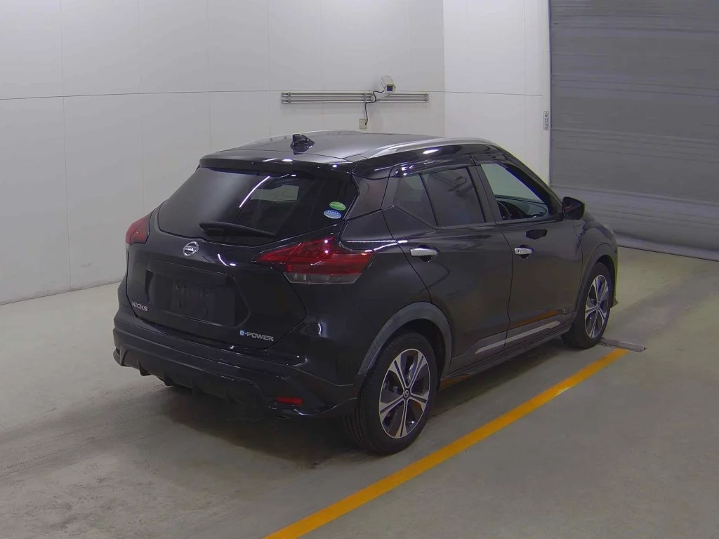 Nissan Kicks  с аукциона в Японии