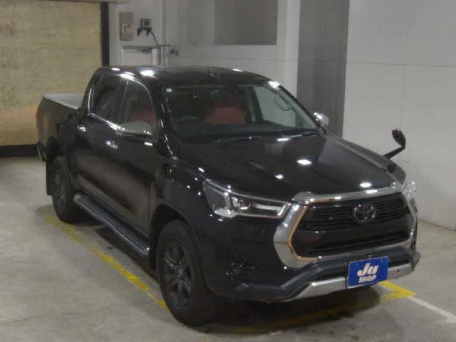 Toyota Hilux  с аукциона в Японии