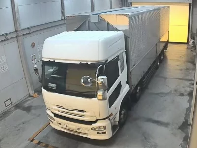 NISSAN UD