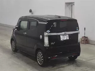 Honda N-Box Slash