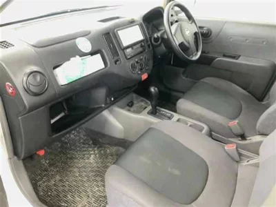 NISSAN AD VAN