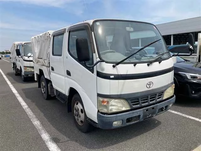 Toyota Dyna  с аукциона в Японии