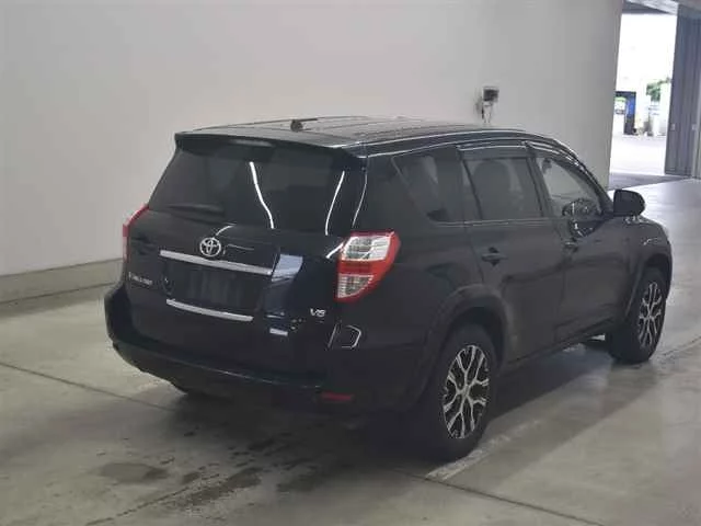 Toyota Vanguard  с аукциона в Японии