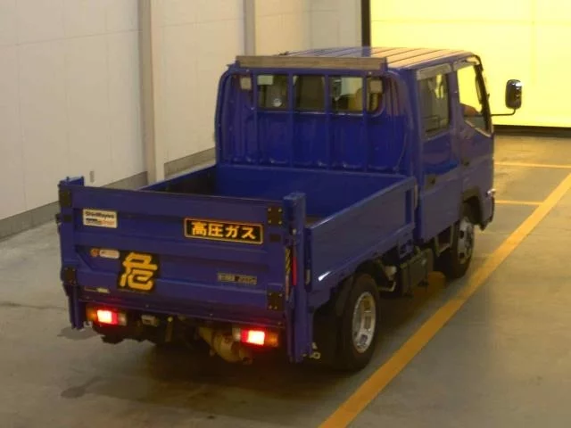 Mitsubishi Fuso Canter  с аукциона в Японии