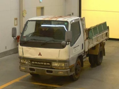MITSUBISHI CANTER