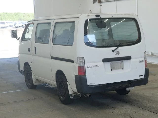 Nissan Caravan  с аукциона в Японии