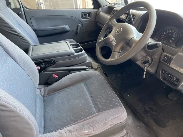 Nissan Caravan  с аукциона в Японии